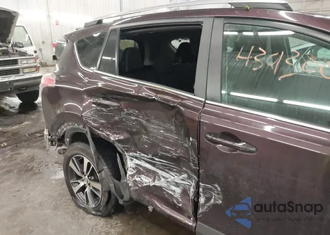 2018 Toyota Rav4 Xle from USA, damaged, VIN 2T3RFREV7JW723162